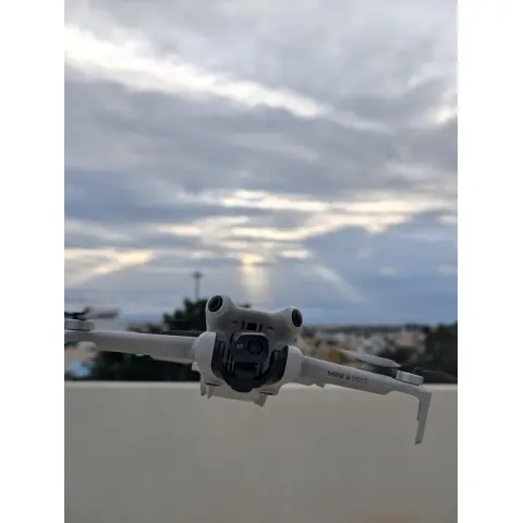 DJI Mini 4 Pro Fly More Combo With or Without Drone Pilot rent in bengaluru