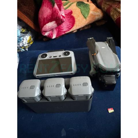 DJI AIR 3 full combo set includes 3batteries with pilot rent in 